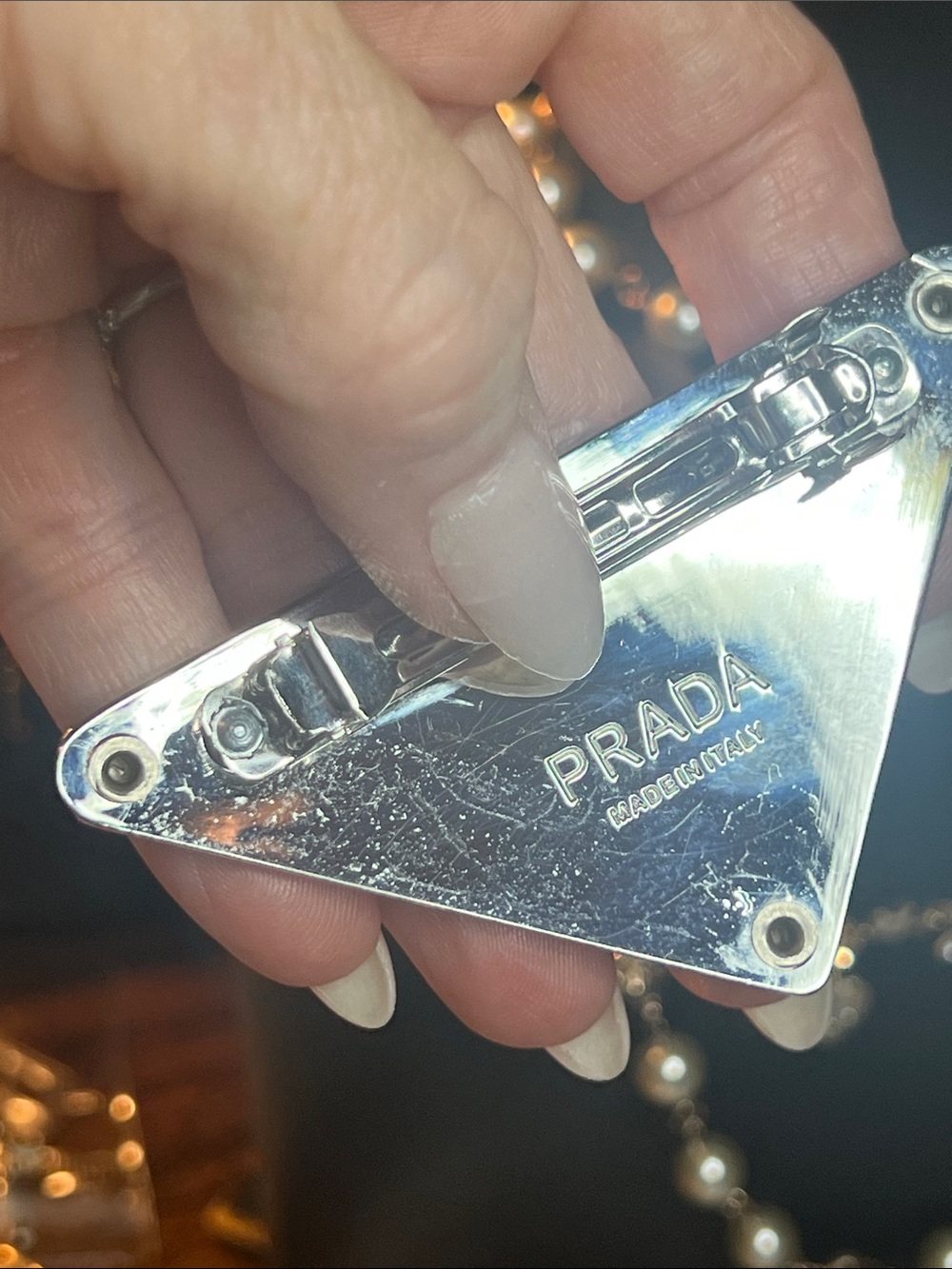 White and Silver Triangle Logo Hair Clip - Picture 5 of 8